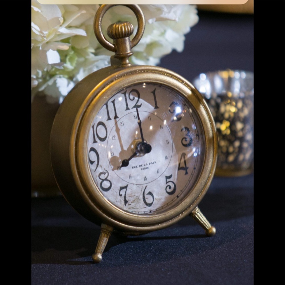 6 vintage alarm clocks/sold separate or in sets